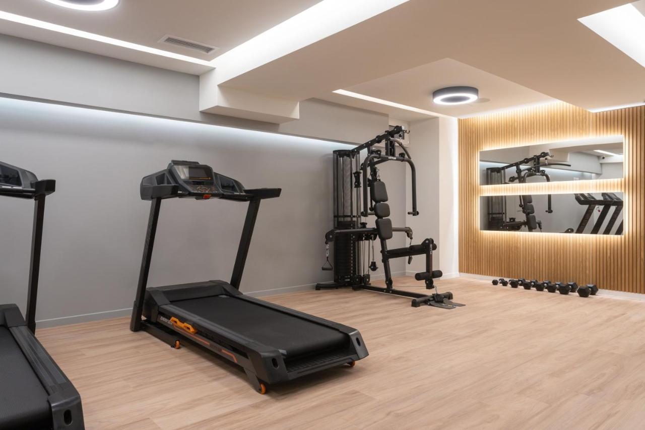 Lux&easy Downtown Aparthotel 4*